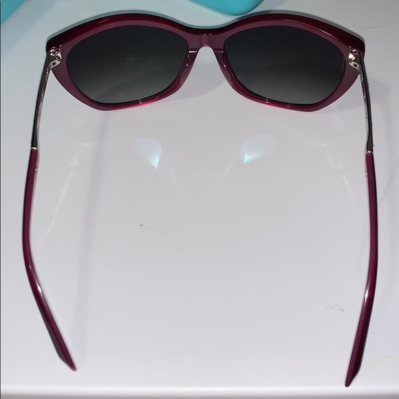 Women’s Tiffany & Co sunglasses - Picture 5 of 8